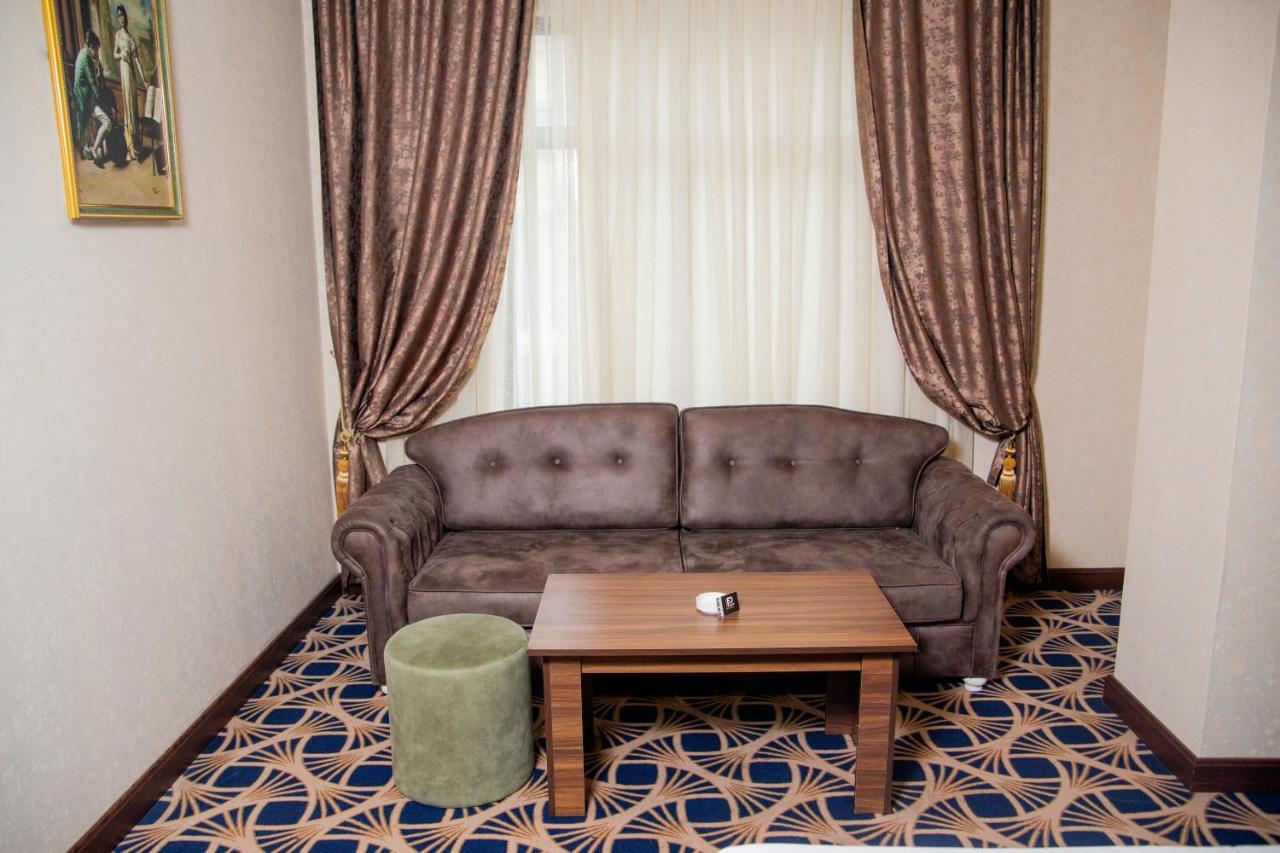 Piano Hotel Баку Екстер'єр фото