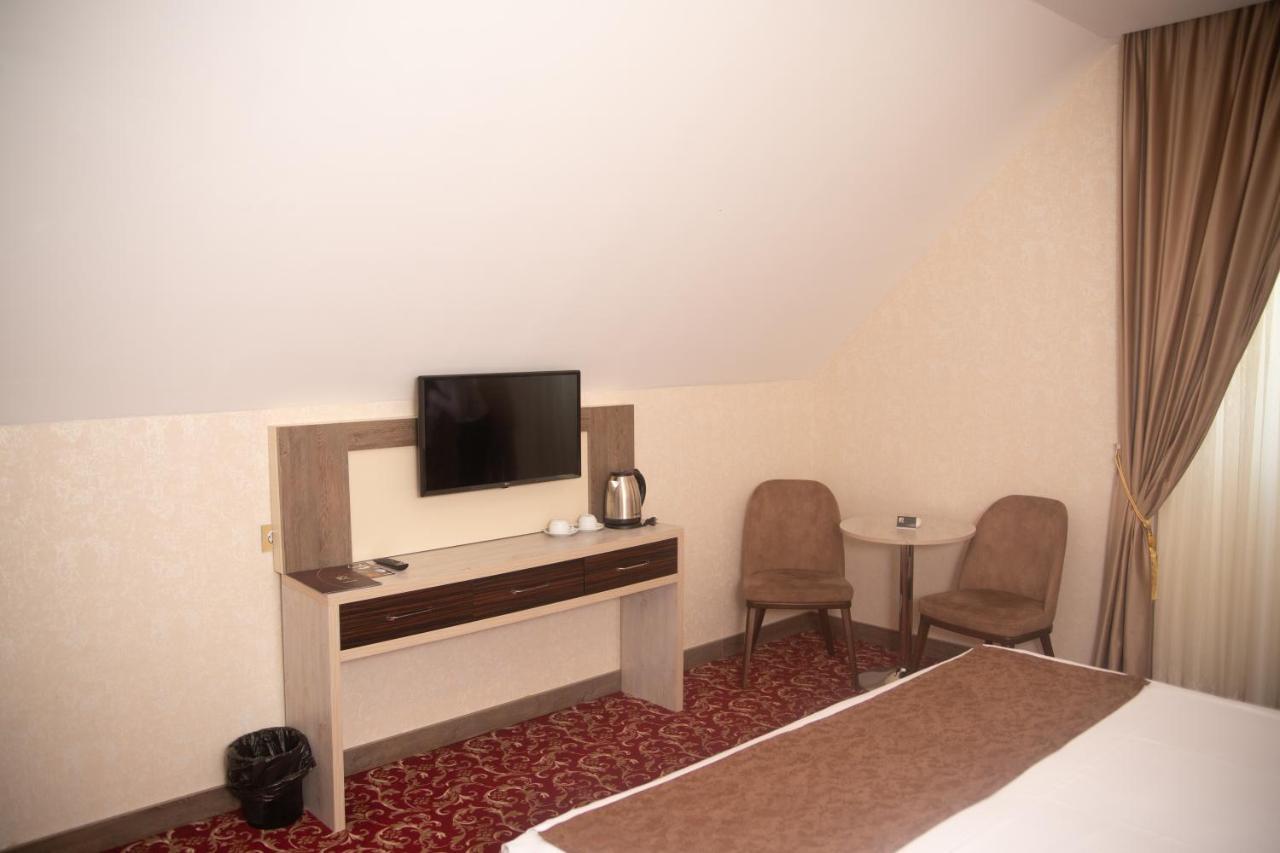 Piano Hotel Баку Екстер'єр фото