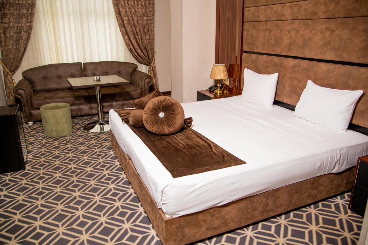 Piano Hotel Баку Екстер'єр фото