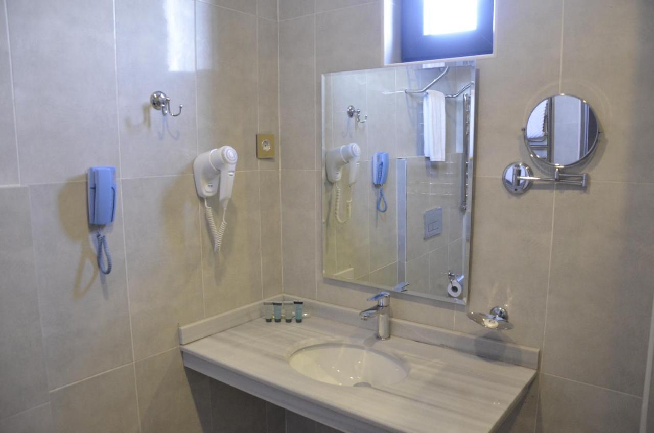 Piano Hotel Баку Екстер'єр фото