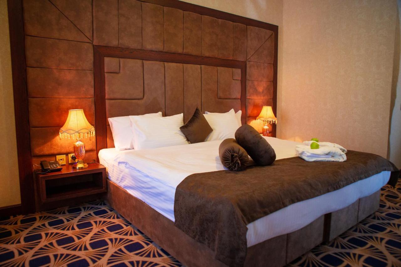 Piano Hotel Баку Екстер'єр фото